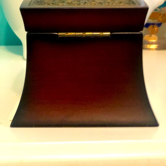 Bombay Company musical ring jewellery box - Picture 4 of 5